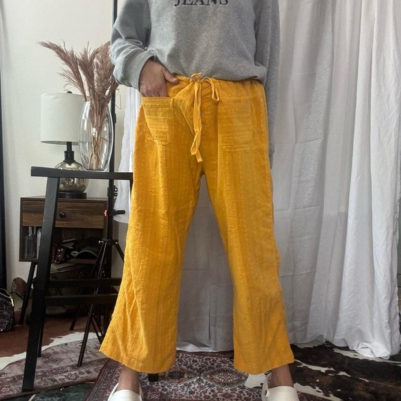 Sundance ✨🌞🌅🌼 mustard yellow wife leg flowy ladies trousers - size largeSOLD - Picture 6 of 8
